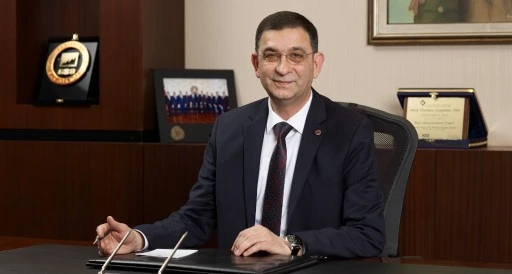 Adnan &Uuml;nverdi ihracat rakamlarını değerlendirdi 