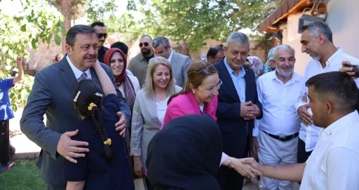 Ak Parti Gaziantep'ten esnaf ve STK ziyaretleri 