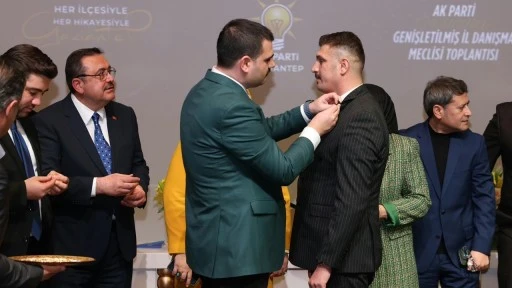 Ak Parti Genel Sekreteri İnan, Gaziantep&rsquo;te teşkilatla buluştu