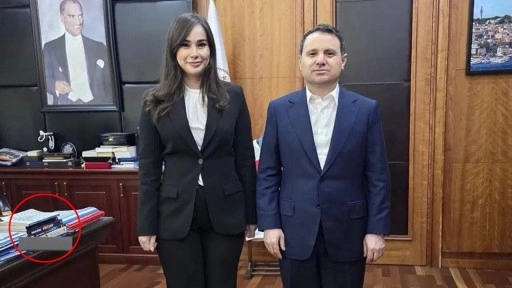 Akın Gürlek'in odasında 'Murat Ağırel' ayrıntısı: 'Kirli Çark' kitabı masasında...