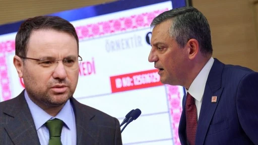 Akın G&uuml;rlek'ten &Ouml;zg&uuml;r &Ouml;zel'e hem su&ccedil; duyurusu hem tazminat davası!