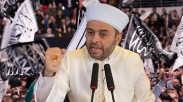 AKP&rsquo;li belediye hilafet&ccedil;i imam Halil Konakcı'yı ağırlıyor...