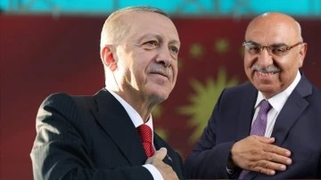 AKP'li vekil: Erdoğan'ın ayakkabısını yalamamız lazım!