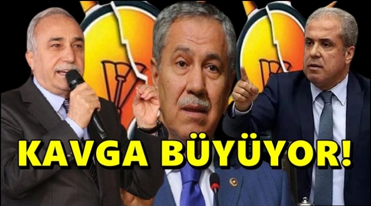 AKP'de kavga b&uuml;y&uuml;yor: K&uuml;f&uuml;rler havada u&ccedil;uştu!