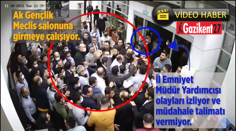 AKP'liler Mersin'de Belediye Meclisi'ni bastı!