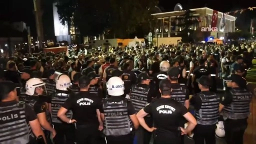 Ali Yerlikaya açıkladı: Saraçhane'de 42 kişi gözaltına alındı