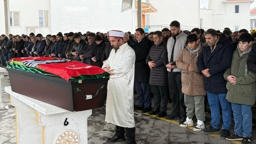 Almanya'da &ouml;ld&uuml;r&uuml;len Serkan &Ccedil;alar Gaziantep'te defnedildi