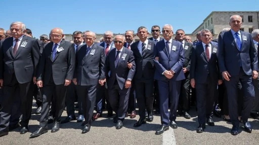 Altan Öymen'in cenazesinde 'Kılıçdaroğlu' detayı
