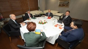 Altılı masa toplantısı 8 saat s&uuml;rd&uuml;, işte ortak bildiri