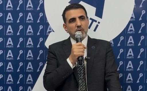 Anahtar Parti Şahinbey&rsquo;de b&uuml;y&uuml;me atağını s&uuml;rd&uuml;r&uuml;yor