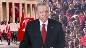 Anıtkabir'de &quot;Her yer Tayyip, her yer Erdoğan&quot; sloganı