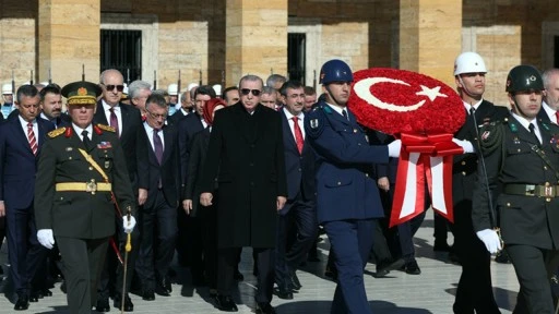 Anıtkabir'de yine 'Erdoğan' sloganı atıldı!