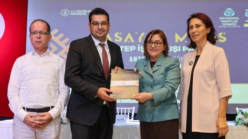 “Antep İşinin Dünü, Bugünü ve Yarını” konulu panel