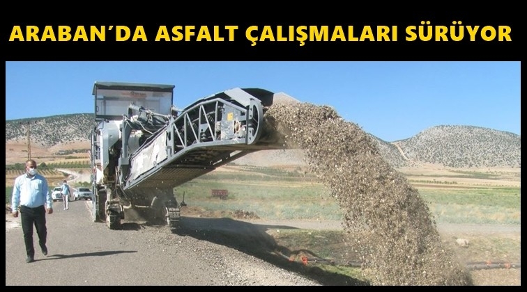 Araban'da asfalt ve yama &ccedil;alışmaları