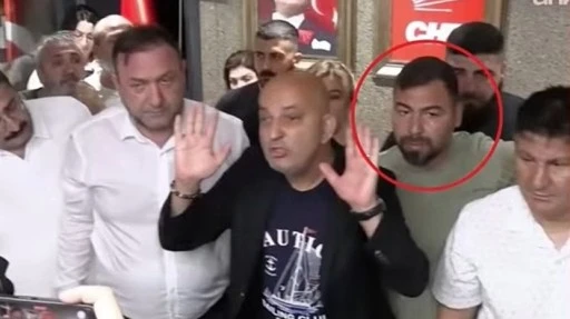 Arınmak i&ccedil;in gelenlerden biri hırsız &ccedil;ıktı!