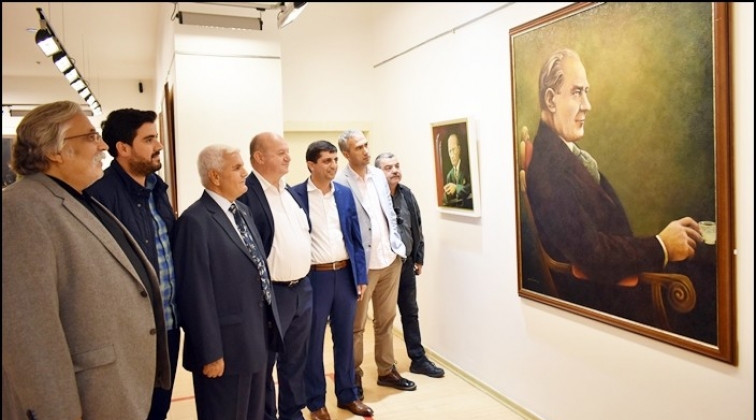 Atatürk Portreleri sergisi büyük ilgi görüyor