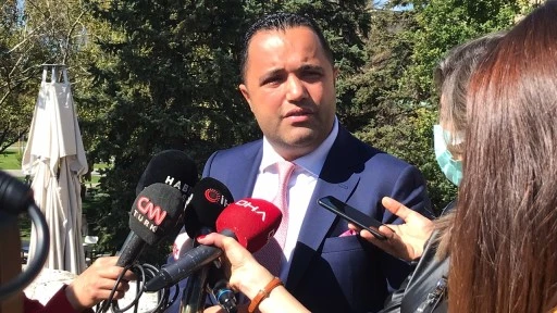 Avukat Rezan Epözdemir evinden gözaltına alındı!