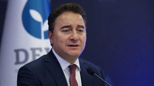 Babacan: ABD ve İran nükleer müzakerelerine devam etmeli, bu kritik mesele diplomasi masasında çözülmelidir