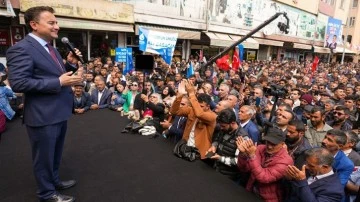 Babacan: Bizde enkaz edebiyatı yok, iş &uuml;reteceğiz
