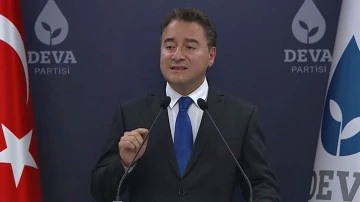 Babacan: Her alanda k&ouml;t&uuml;ye gidişin devamını g&ouml;receğiz