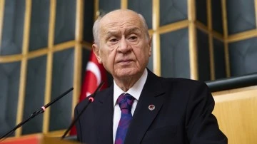 Bahçeli: Burak Akeller'i alnından öpüyorum!