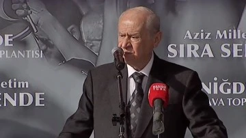 Bah&ccedil;eli'den b&uuml;y&uuml;k gaf! HDP diyeceği yerde MHP dedi...