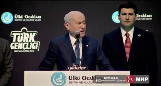 Bah&ccedil;eli'den T&uuml;rk Gen&ccedil;liği Kurultayı'nda dikkat &ccedil;eken 's&uuml;re&ccedil;' a&ccedil;ıklaması 