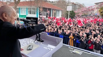 Bahçeli: Metinde FETÖ'cülere af, PKK'ya açık çek var!