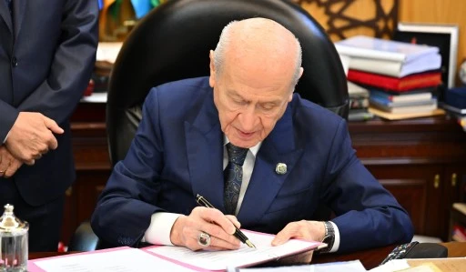 Bah&ccedil;eli: &Ouml;calan umuda, Ahmetler g&ouml;reve, Demirtaş evine d&ouml;nmeli...