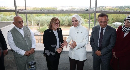 Bakan G&ouml;ktaş'tan Yaşlı Bakım ve Rehabilitasyon Merkezi&rsquo;ne ziyaret