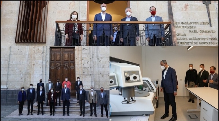 Bakan G&uuml;l Arkeoloji Enstit&uuml;s&uuml;&rsquo;n&uuml; ziyaret etti