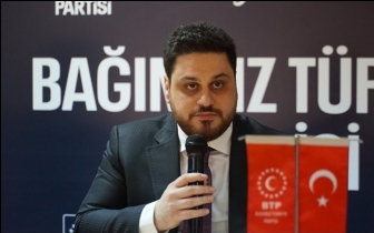 Baş: Atat&uuml;rk sayesinde Irak gibi olmadık!