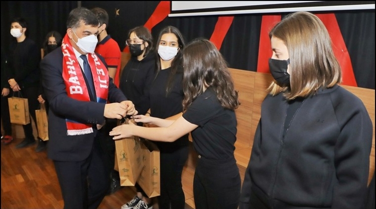 Başkan Fadıloğlu &lsquo;Kariyer G&uuml;nleri&rsquo;ne katıldı...