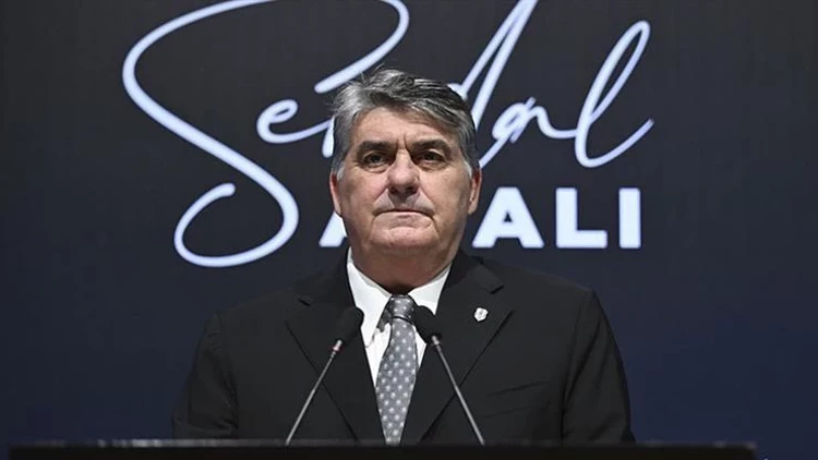 Başkan Serdal Adalı'dan Rafa Silva'ya gözdağı!