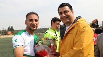 Başkan Yılmaz, Şehitkamil Belediyespor maçını izledi