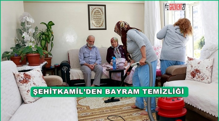 Bayram temizliği, yaşlıların y&uuml;z&uuml;n&uuml; g&uuml;ld&uuml;rd&uuml;
