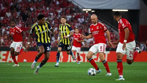 Benfica'ya elenen Fenerbahçe elendi dev geliri kaçırdı!