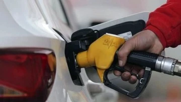 Benzin ve motorine yüzde 25,6 otomatik ÖTV artışı