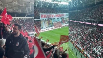 Beşiktaş tribünlerinde 100.'ncü yıl coşkusu...