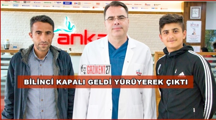 Bilinci kapalı geldiği hastaneden y&uuml;r&uuml;yerek &ccedil;ıktı