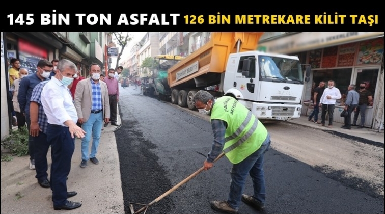 Bir yılda 145 bin ton asfalt d&ouml;k&uuml;ld&uuml;...