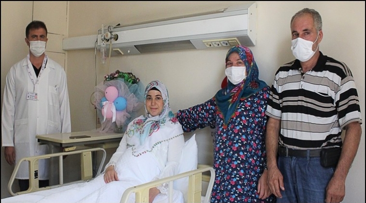 B&ouml;brek nakli sonrası ikiz bebek mutluluğu...