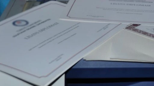  Sahte diploma skandalı Kabine'yi mi değiştirecek?