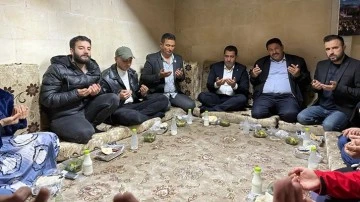 B&uuml;nyamin Bozgeyik Kadir Gecesi gazilerle sahur yaptı