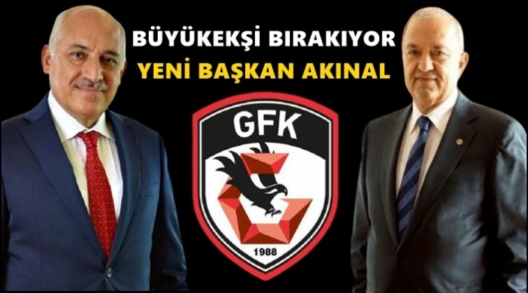 B&uuml;y&uuml;kekşi, g&ouml;revi Akınal&rsquo;a devrediyor...