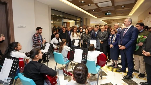 Büyükşehir'den Nizip'e Gençlik Merkezi