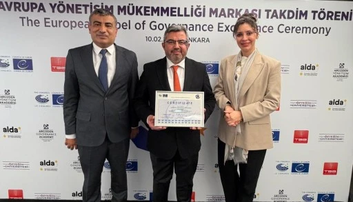 B&uuml;y&uuml;kşehir'e Avrupa'dan y&ouml;netişim &ouml;d&uuml;l&uuml; 