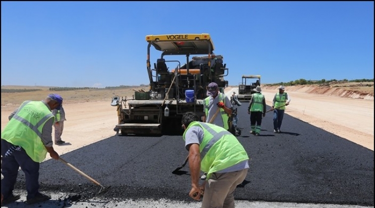 B&uuml;y&uuml;kşehir'den asfalt atağı