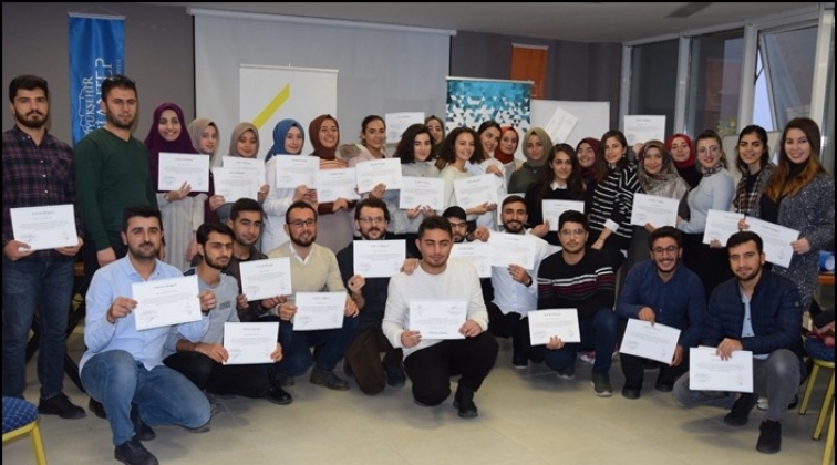 B&uuml;y&uuml;kşehir'den 'Temel G&ouml;n&uuml;ll&uuml;l&uuml;k' eğitimi