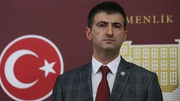 &Ccedil;elebi'den yeni a&ccedil;ıklama: 11 parti ile g&ouml;r&uuml;şt&uuml;m!
